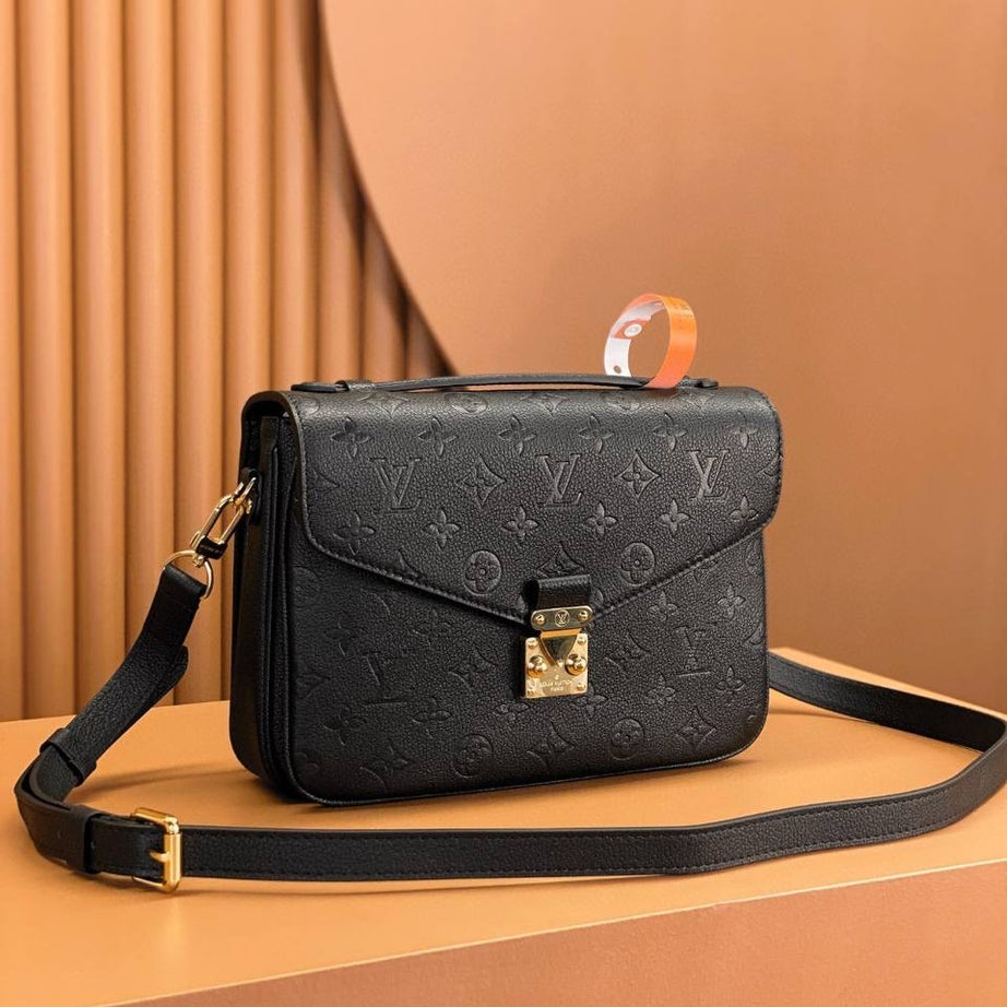 LL METISE POCHETTE EMPREINTE