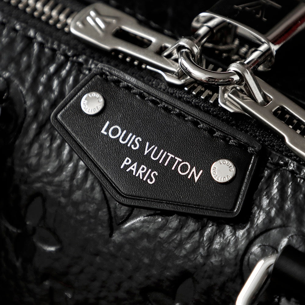 LL SPEEDY TRUNK NEGRO