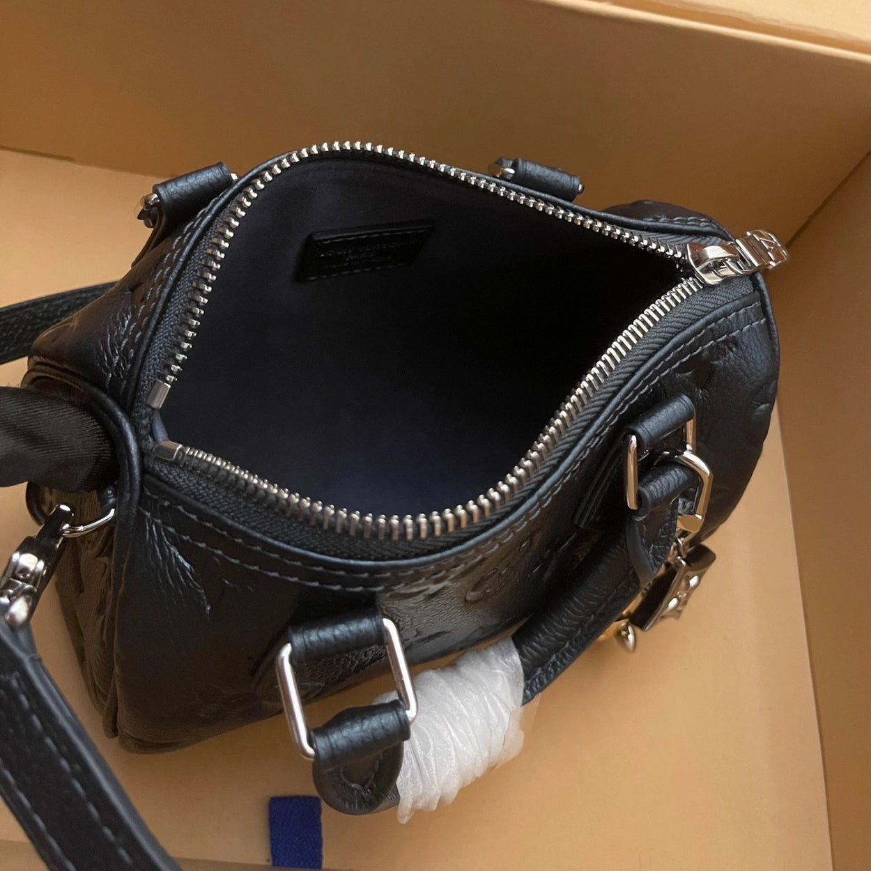 LL NANO SPEEDY NEGRO