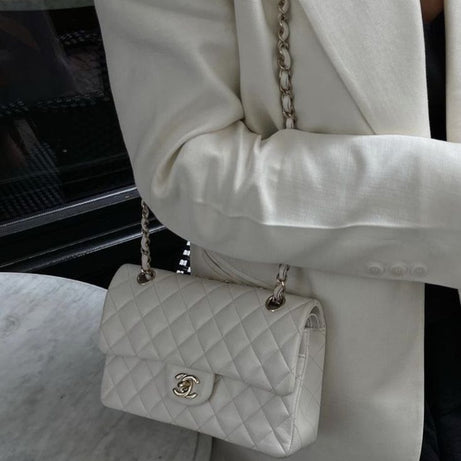 CC FLAP BAG 26 BLANCA CAVIAR