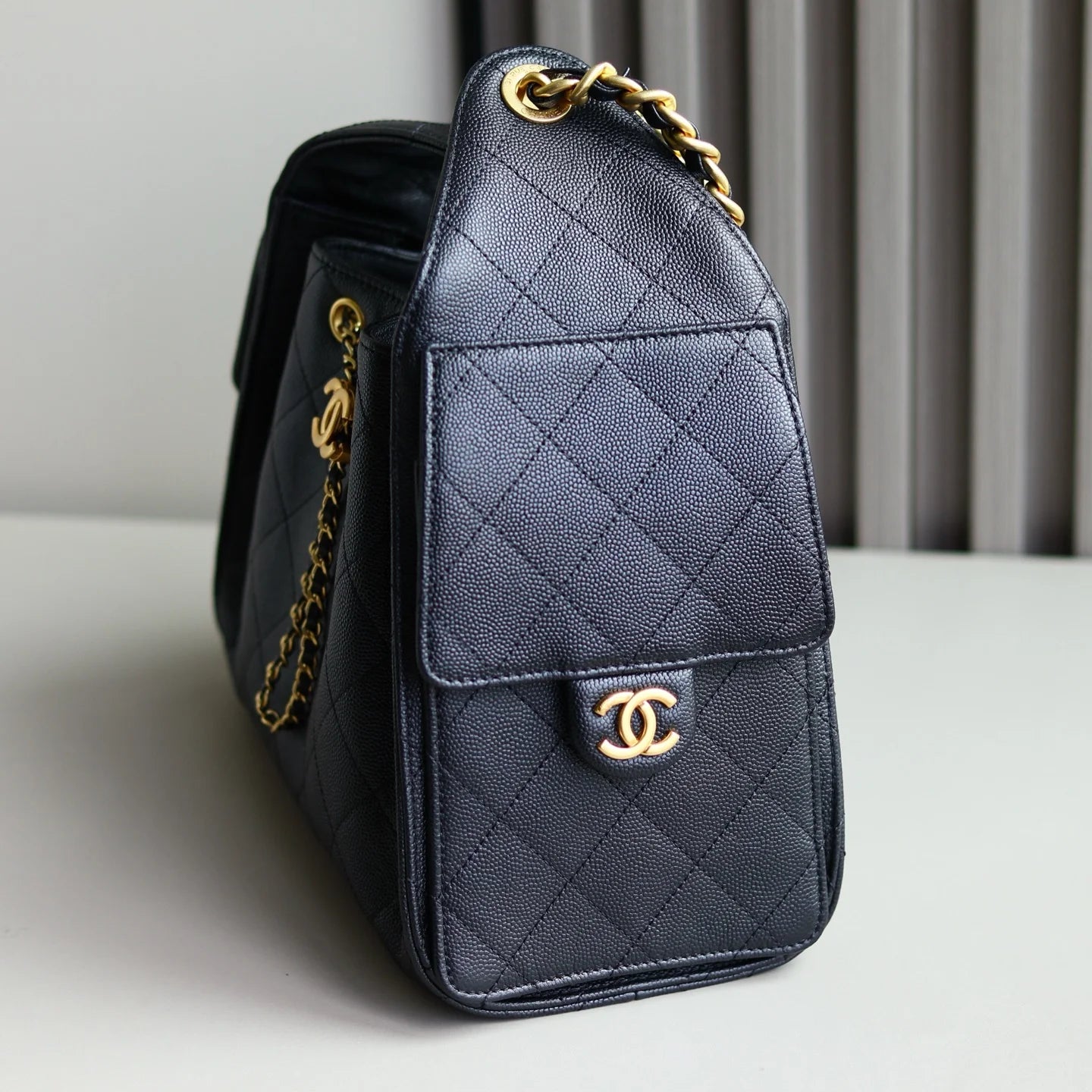 CC 25 PEQUEÑO NEGRO