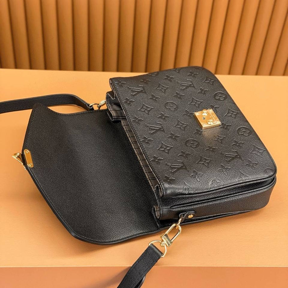 LL METISE POCHETTE EMPREINTE