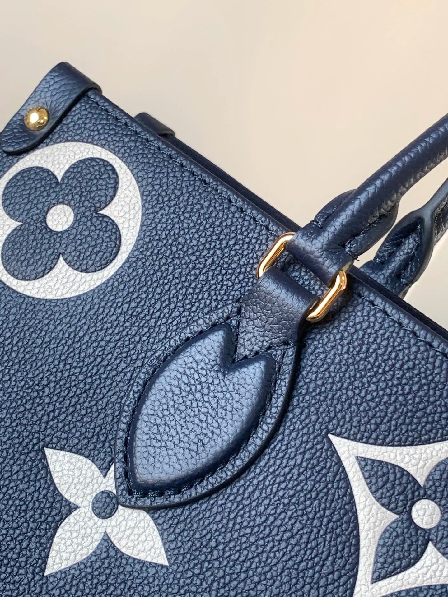 LL ON THE GO AZUL