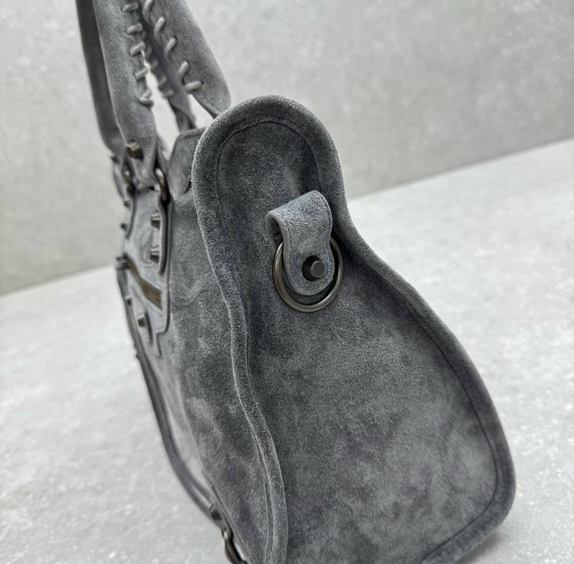 B LE CITY MEDIANO GRIS