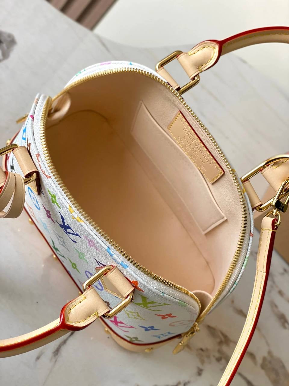 LL ALMA BB X TM BLANCA