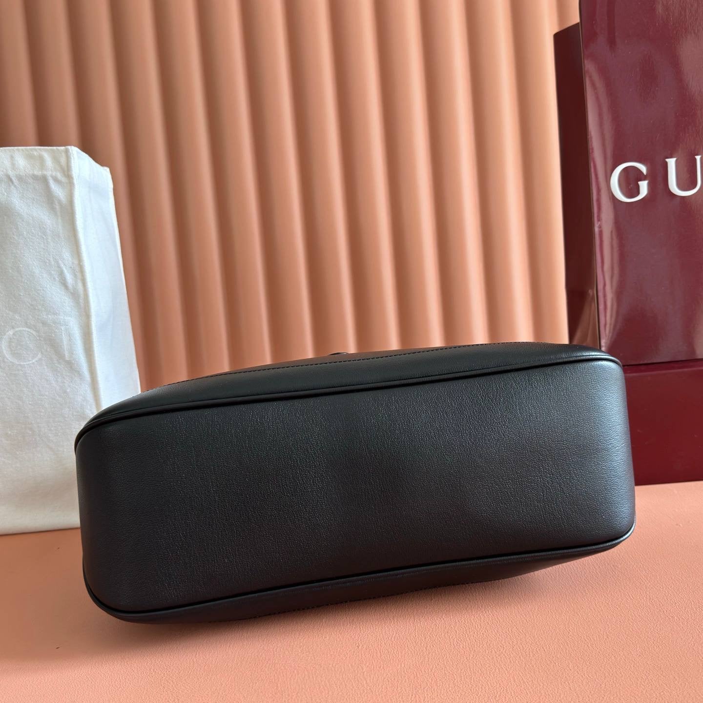GU JACKIE MÉDIUM TOTE BAG NEGRO