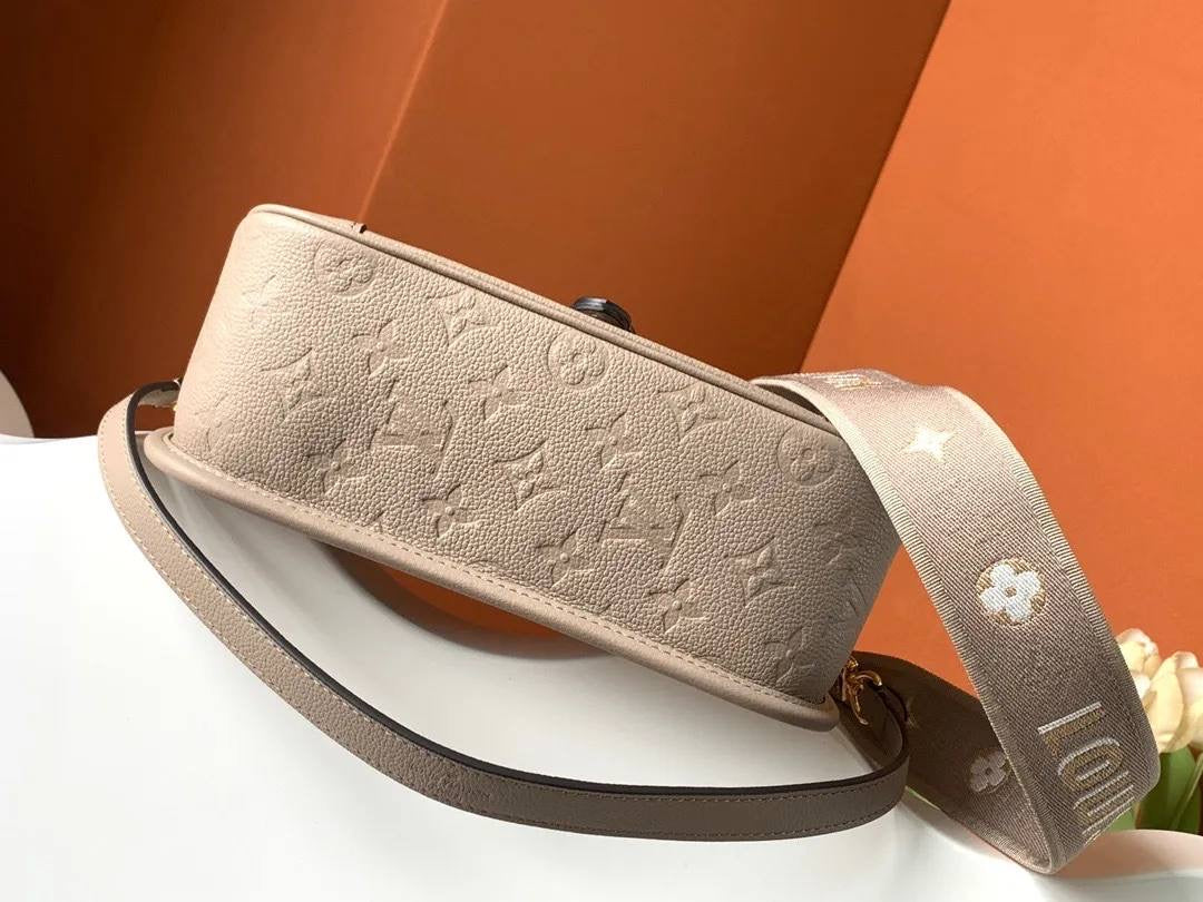LL DIANE BEIGE