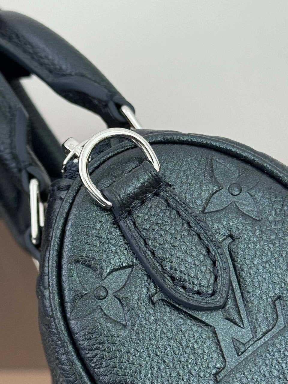 LL NANO SPEEDY NEGRO