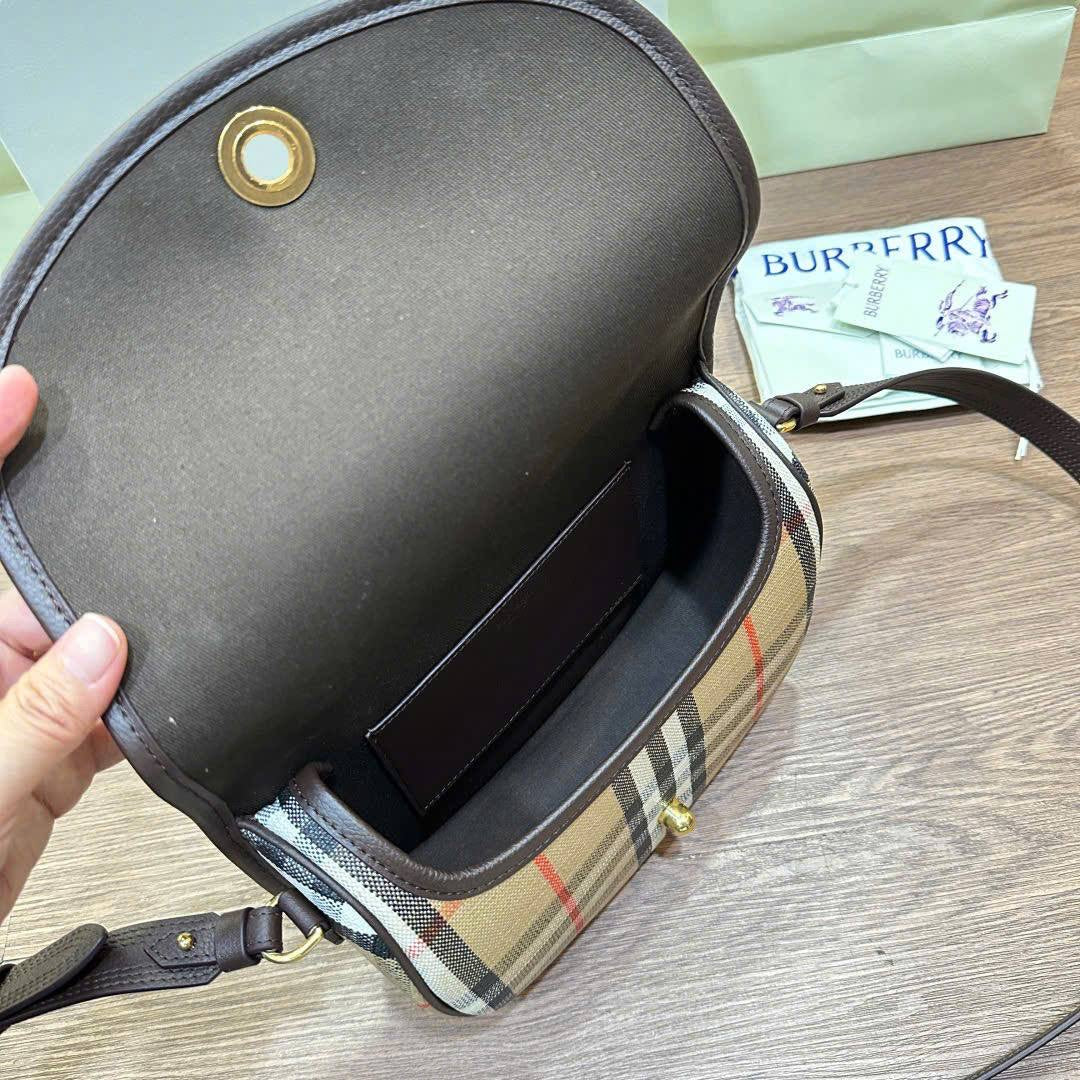 BRRY HIGHLANDS CROSSBODY