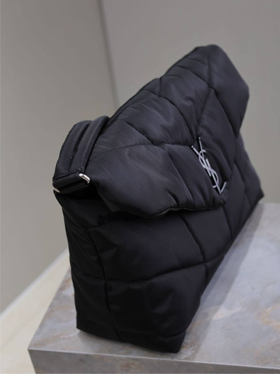 YL PUFFER NEGRO