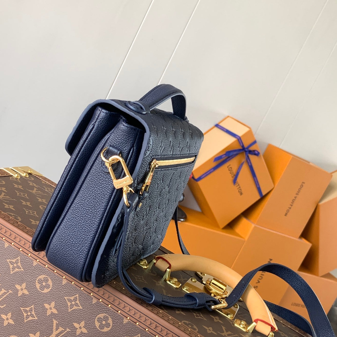 LL METIS POCHETE AZUL