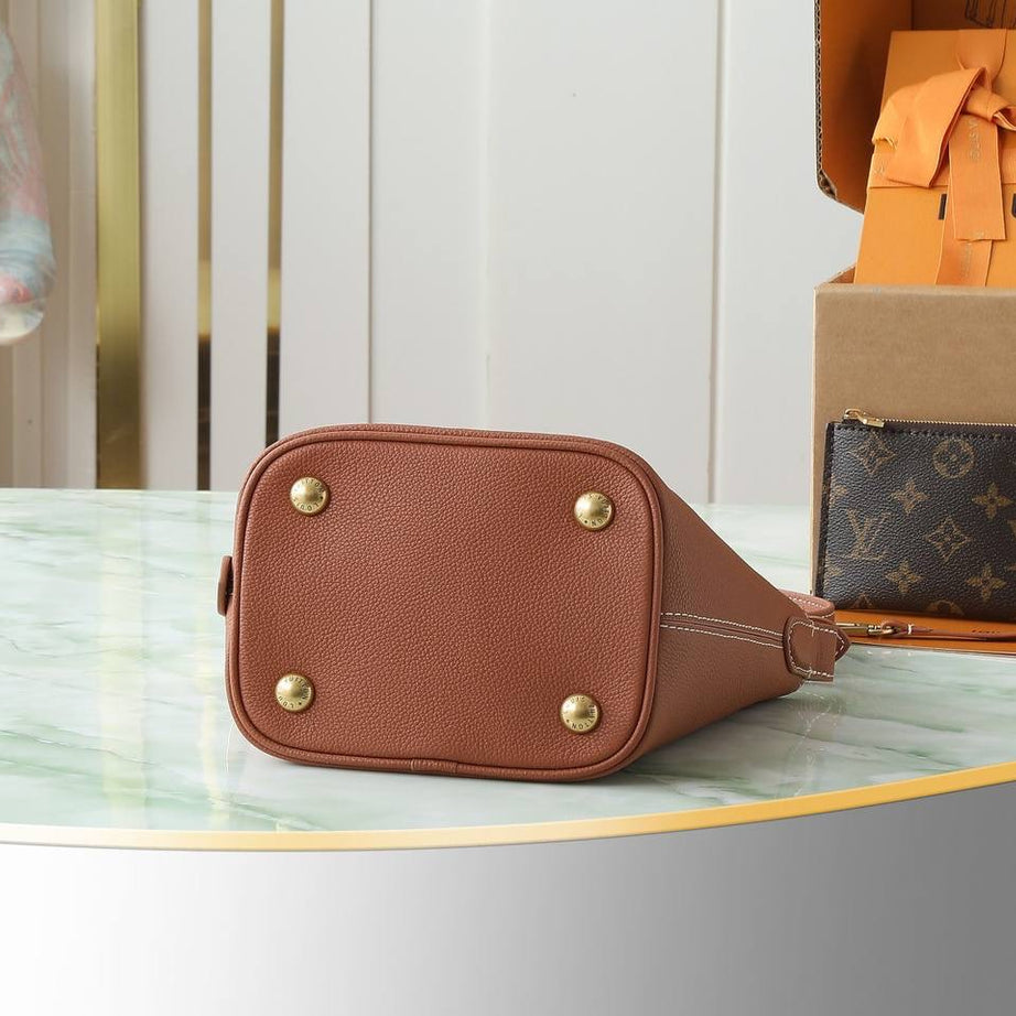 LL LOW KEY ALL IN BB CAFE