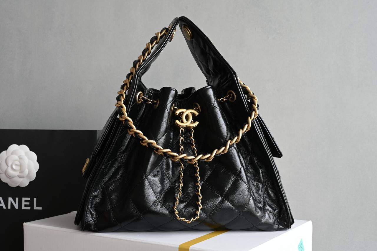 CC 25 PEQUEÑO NEGRO