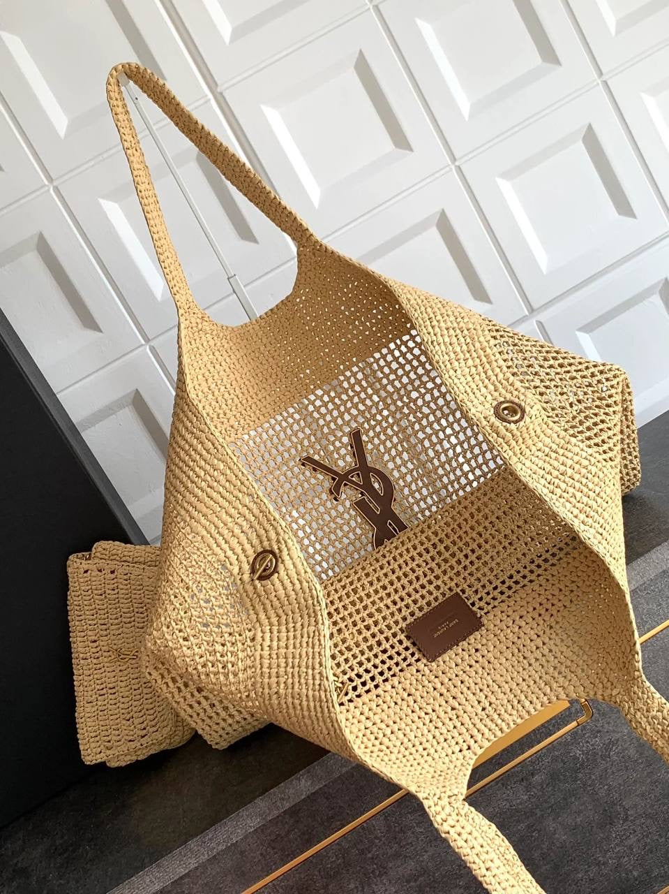 YL I CARE MAXI TOTE RAFFIA