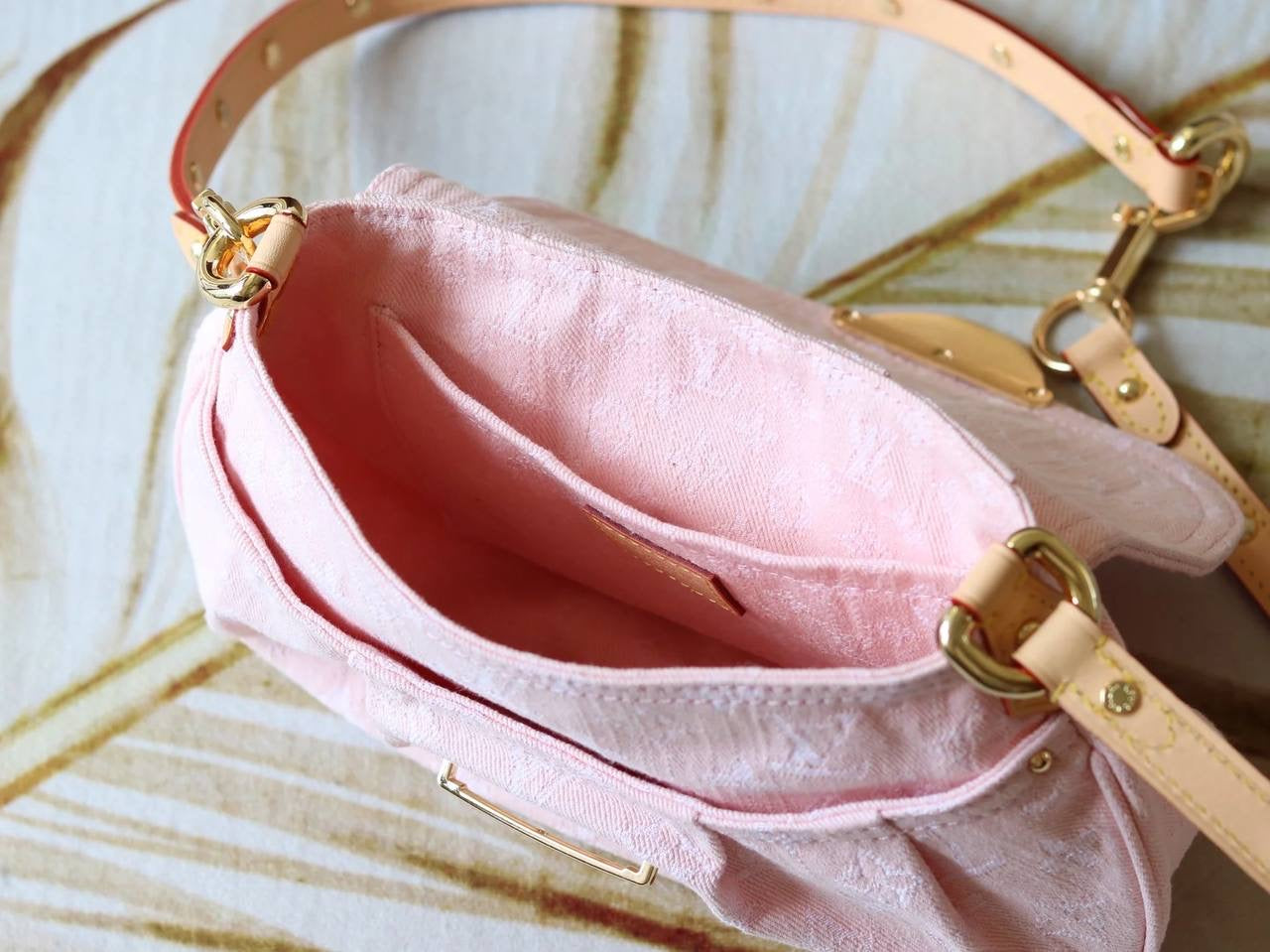 LL SUNSET LONA MONOGRAM