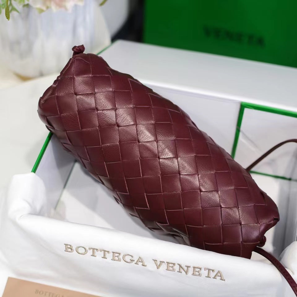 BT POUCH