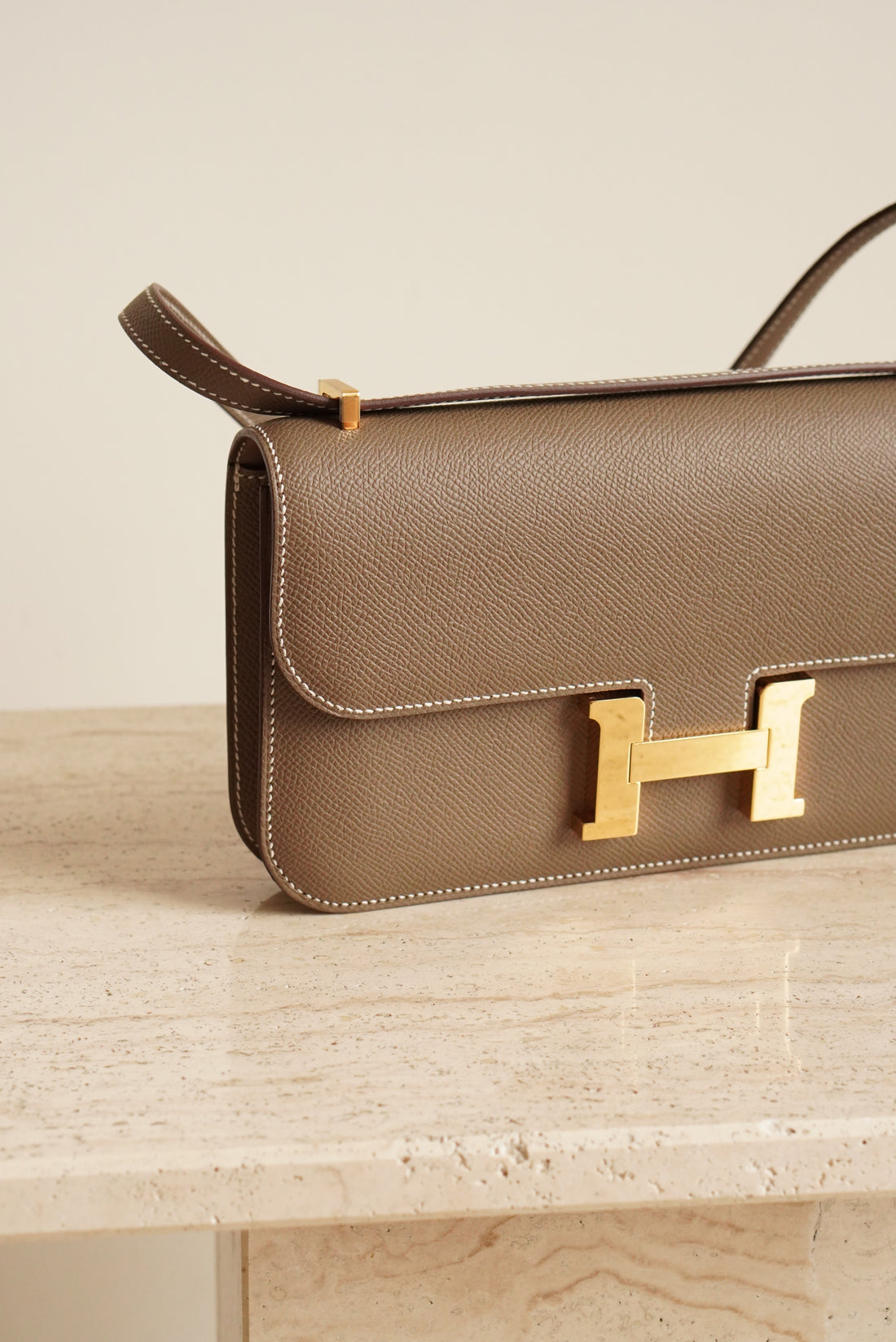 H CONSTANCE TO GO WALLET
