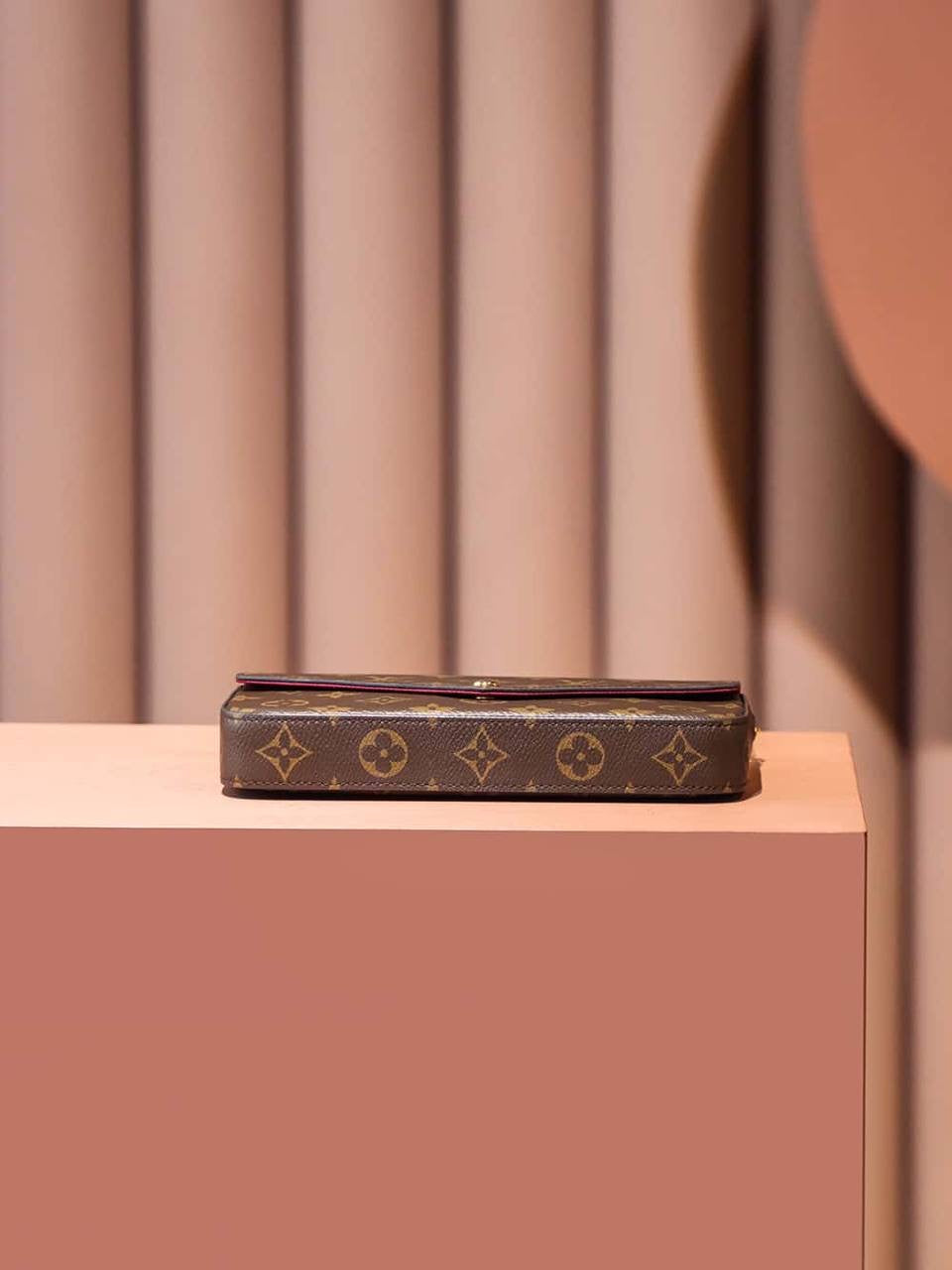 LL POCHETTE FELICE