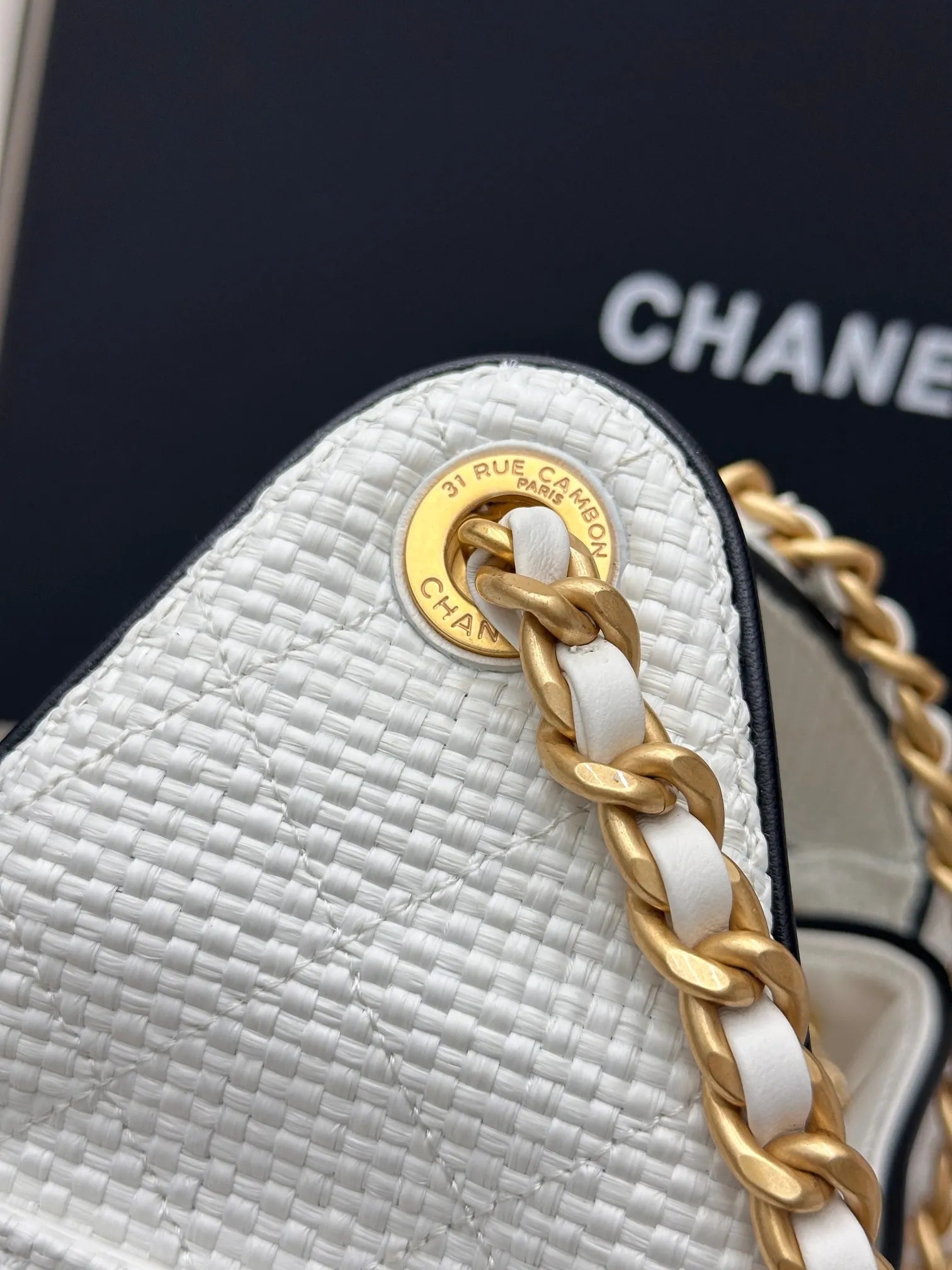 CC 25 PEQUEÑO BLANCA RAFFIA