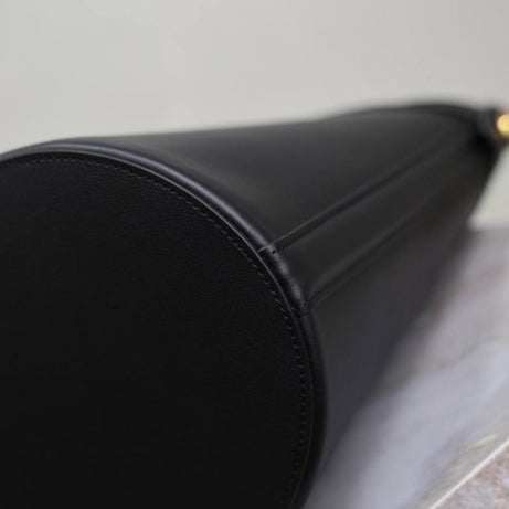 YL Y TOP HANDLE BUCKET