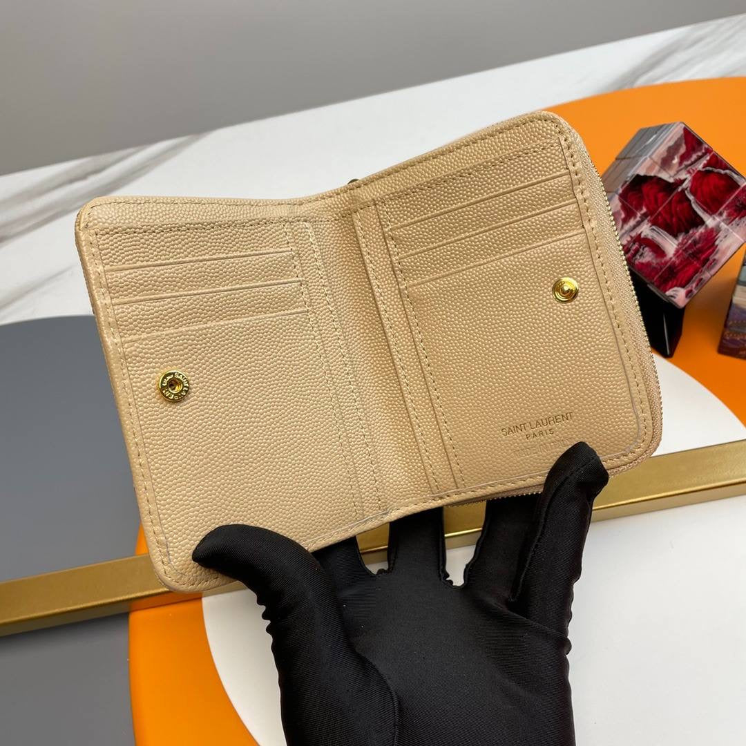 YL CARTERA NUDE