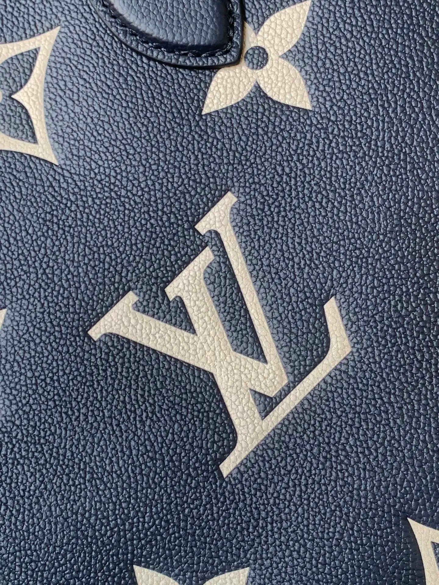LL ON THE GO AZUL
