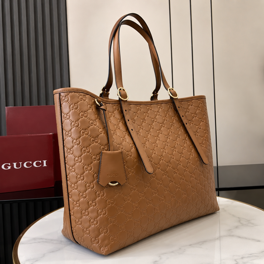 GU EMBLEM LARGE TOTE CAFE