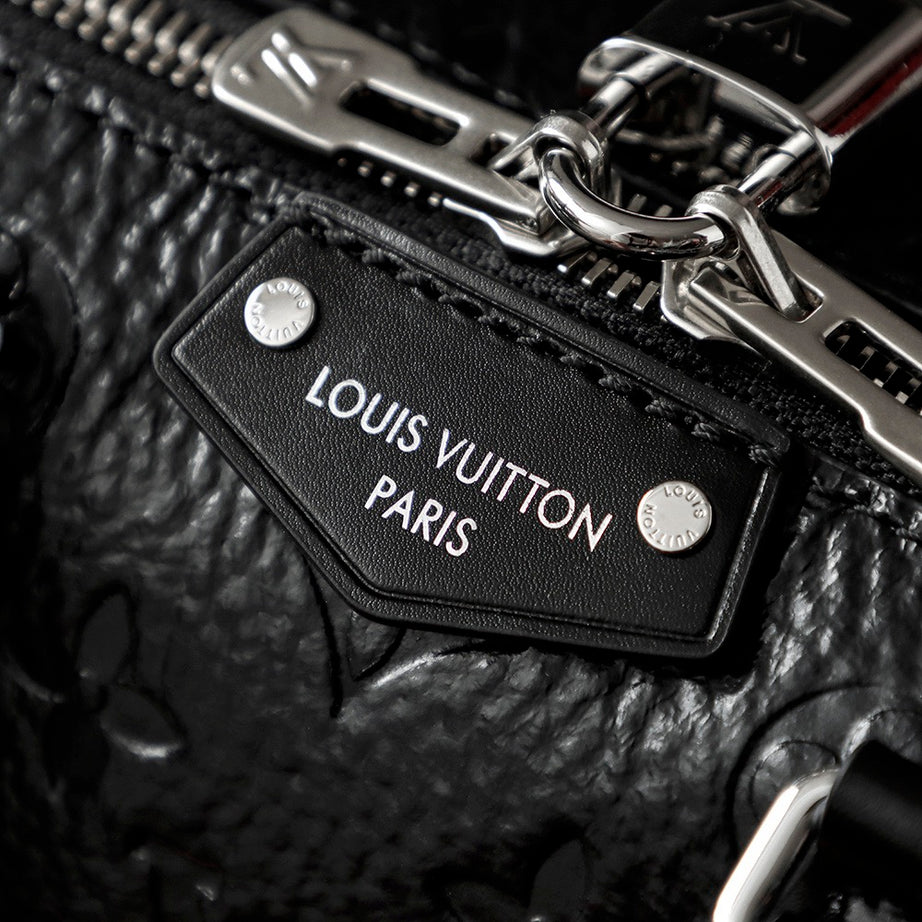 LL SPEEDY TRUNK NEGRO