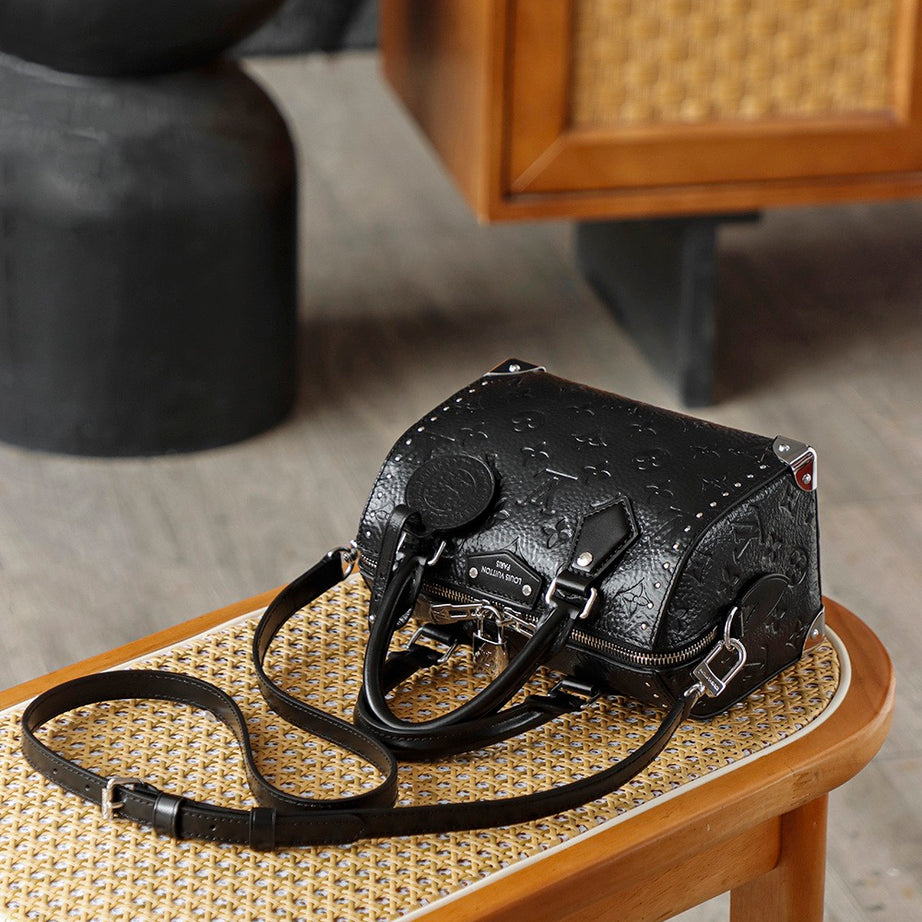 LL SPEEDY TRUNK NEGRO