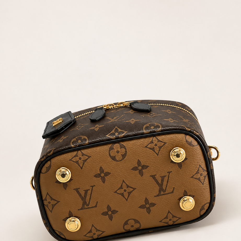 LL VANITY CHAIN