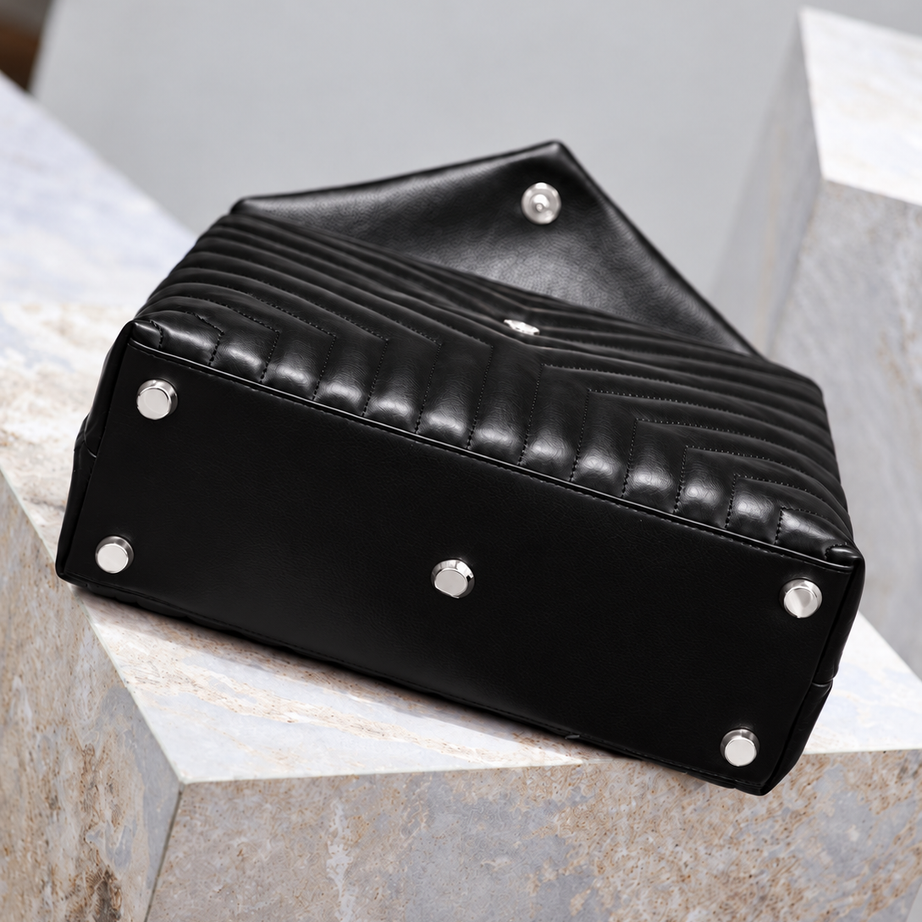 YL LOU LOU MEDIUM | NEGRO CON PLATA