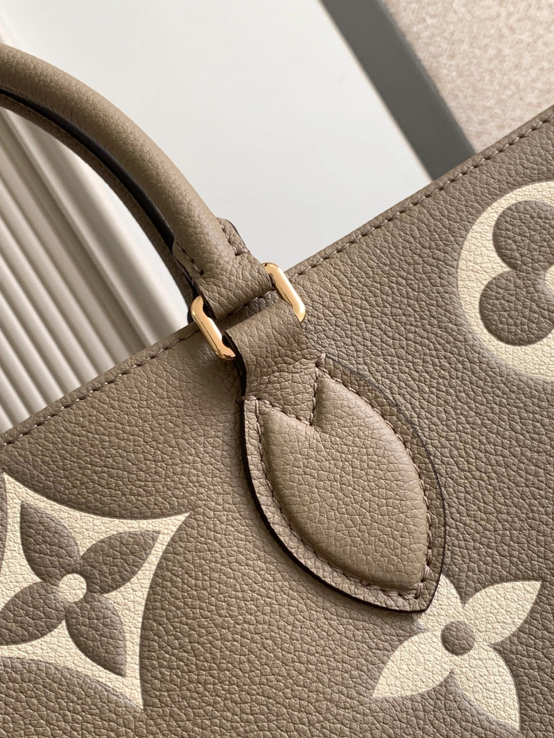 LL ON THE GO BEIGE
