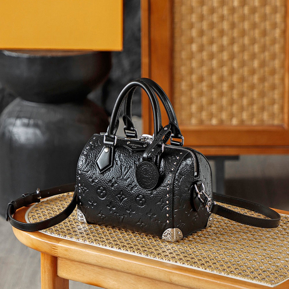 LL SPEEDY TRUNK NEGRO