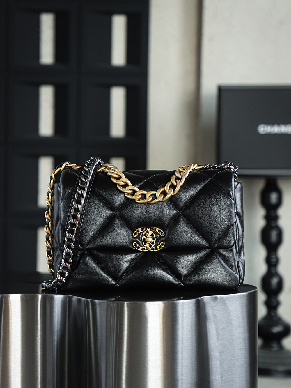 CC 19 NEGRO