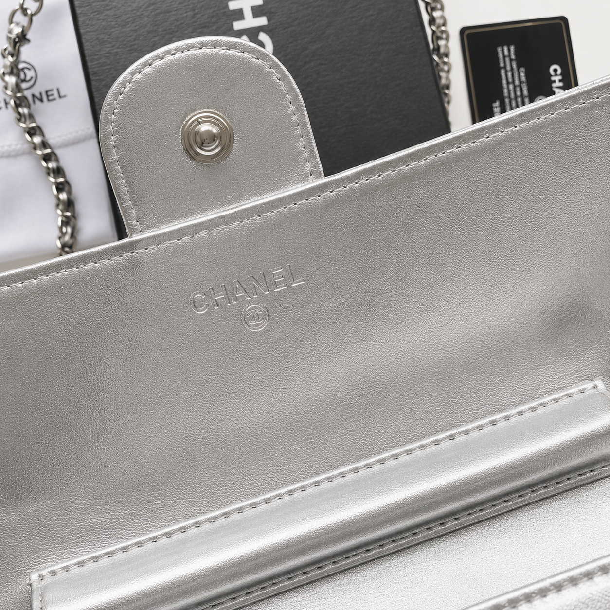 CC CROSSBODY PLATEADA