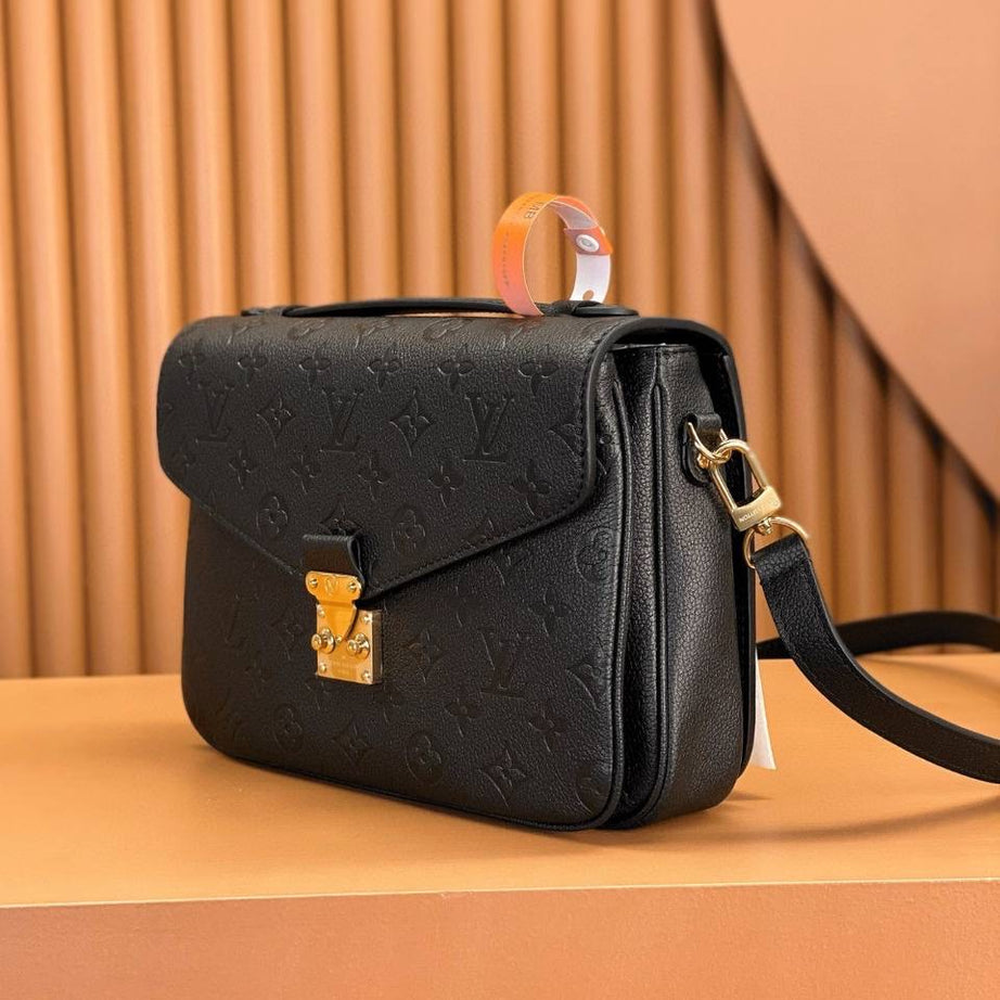 LL METISE POCHETTE EMPREINTE