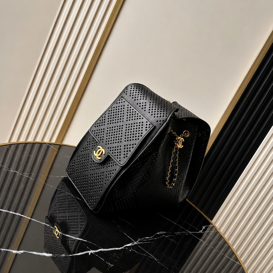 CC 25 HOBO | NEGRO