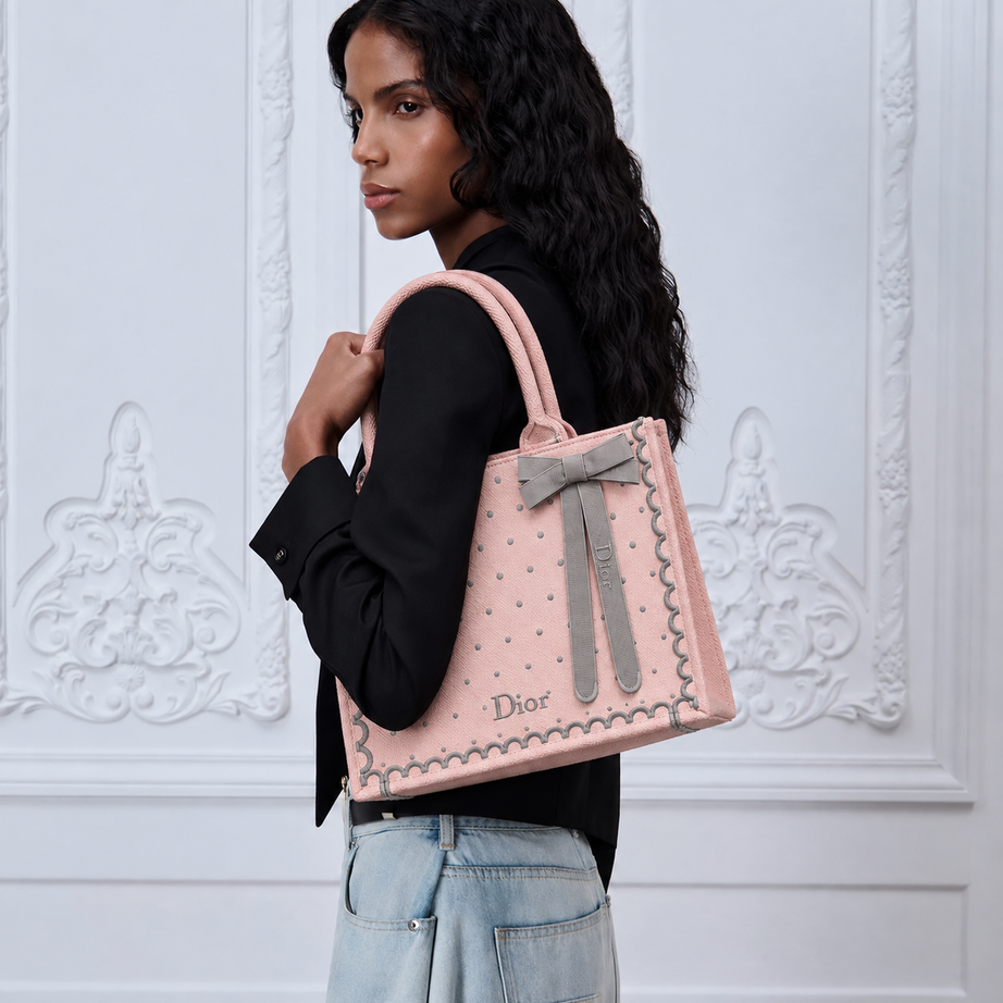 CD BOOK TOTE | ROSA