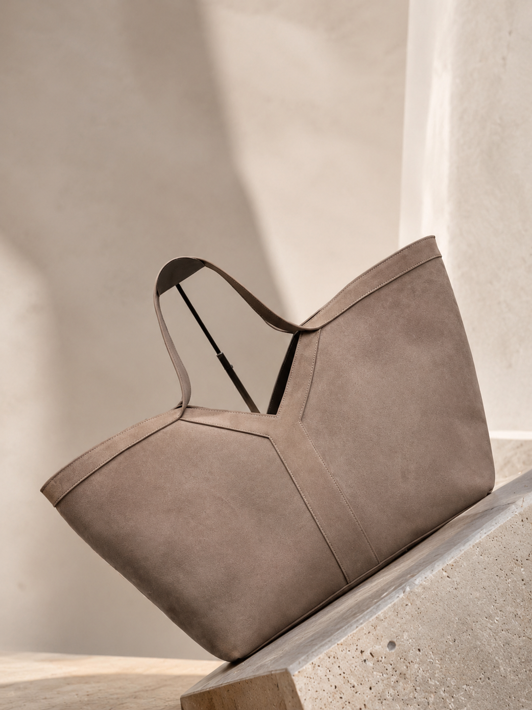 YL Y LARGE TOTE BEIGE