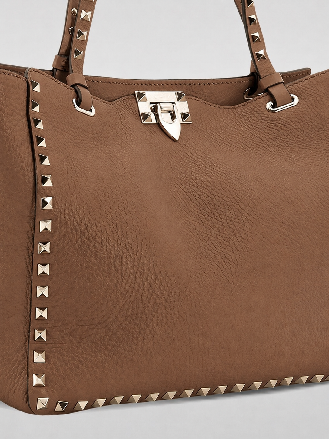 VT ROCKSTUD | CAFE