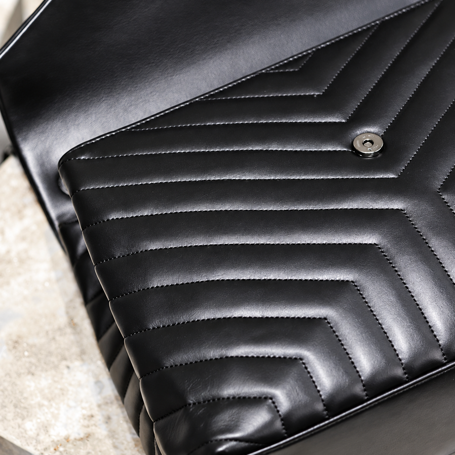 YL LOU LOU MEDIUM | NEGRO TOTAL