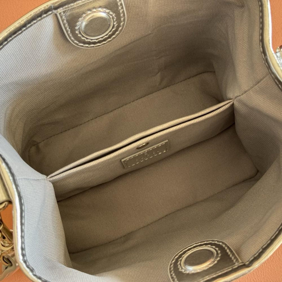 GU BUCKET