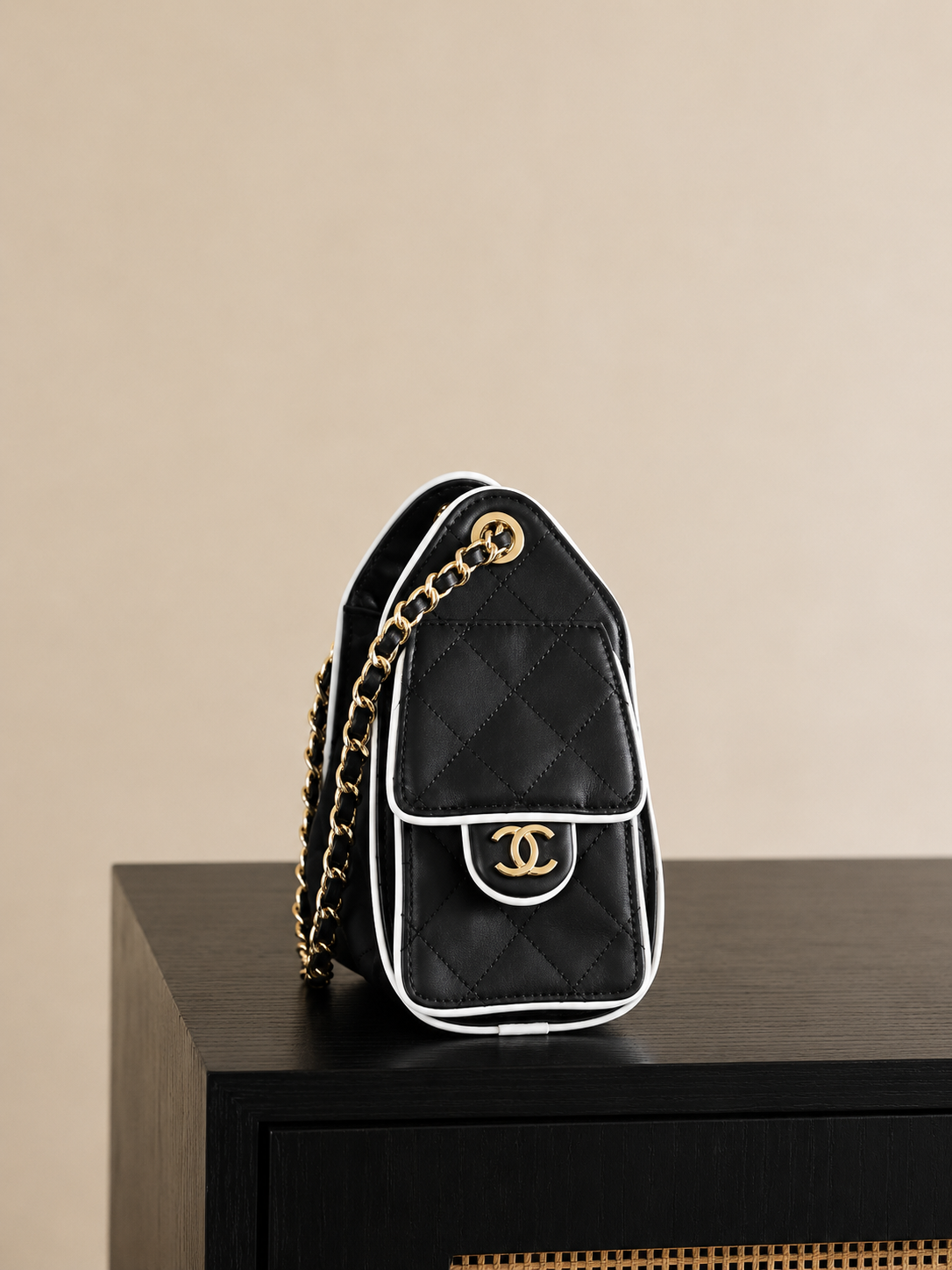 CC 25 MINI NEGRO