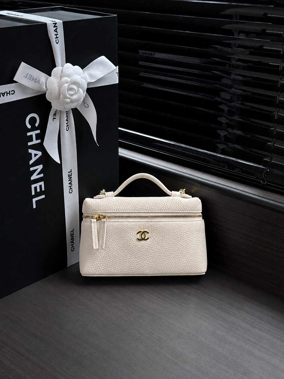 CC VANITY BLANCA