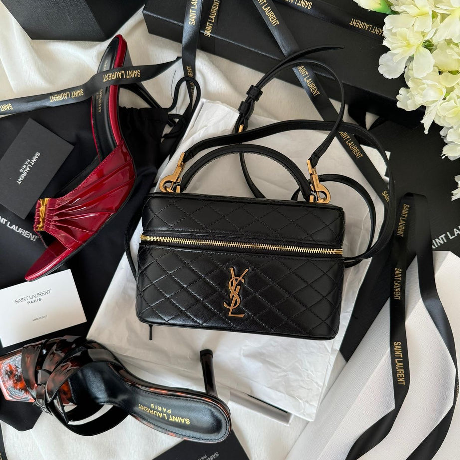 YL GABY VANITY