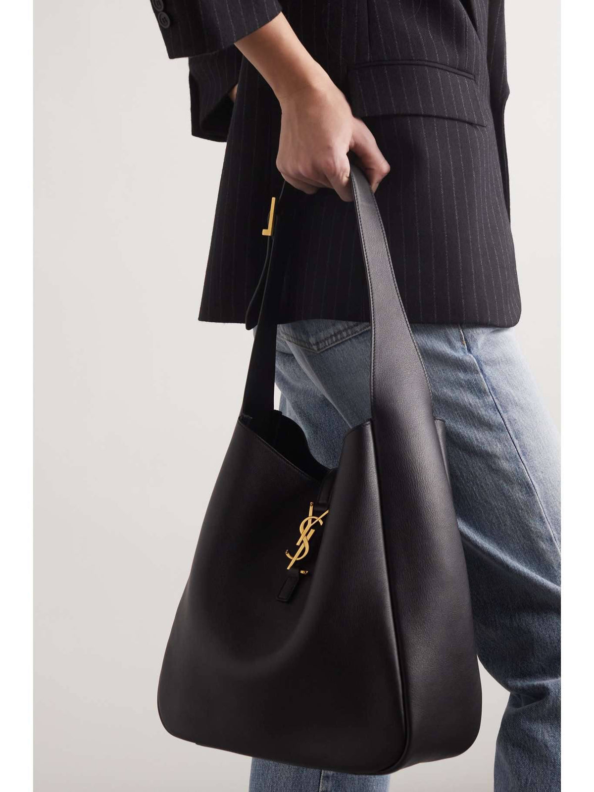 YL LE 5 A 7 LARGE NEGRO