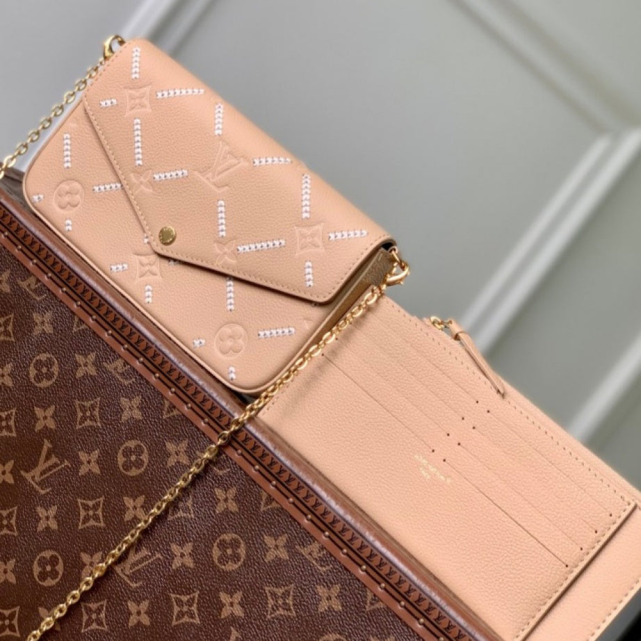 LL POCHETTE FELICE