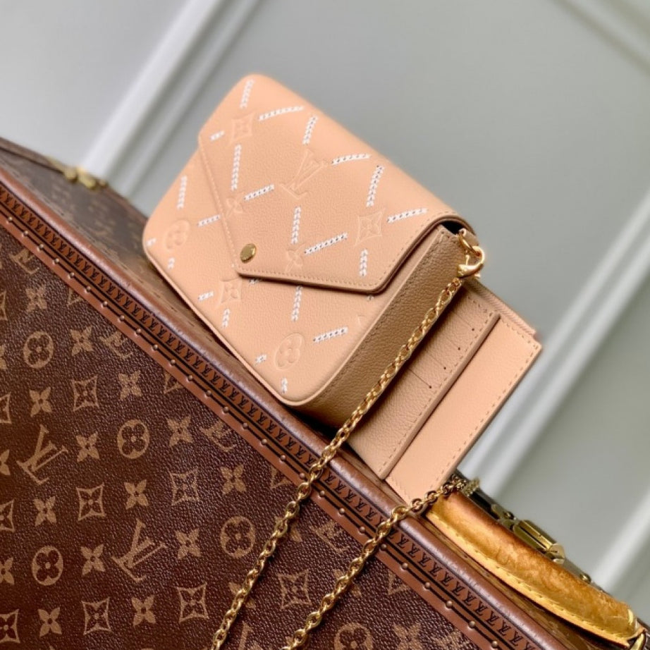 LL POCHETTE FELICE
