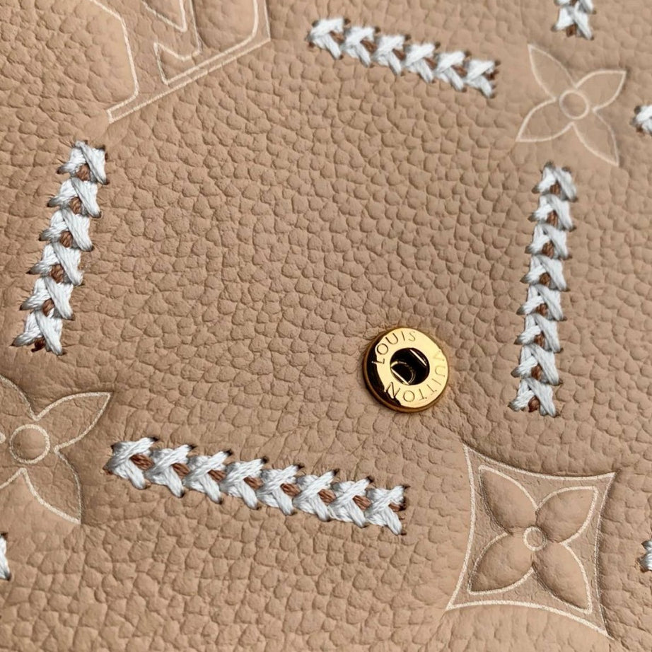 LL POCHETTE FELICE