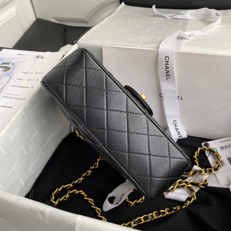 CC TOP HANDLE RECTANGULAR FLAP MINI LAMBSKIN